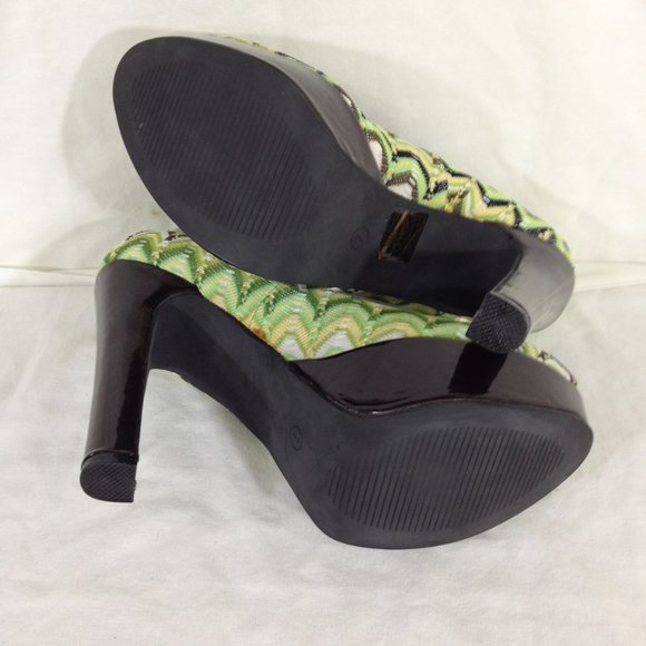 Shoes of Soul-Final Price- Green Fabric Size 7 Platform Heels - Picture 8 of 11
